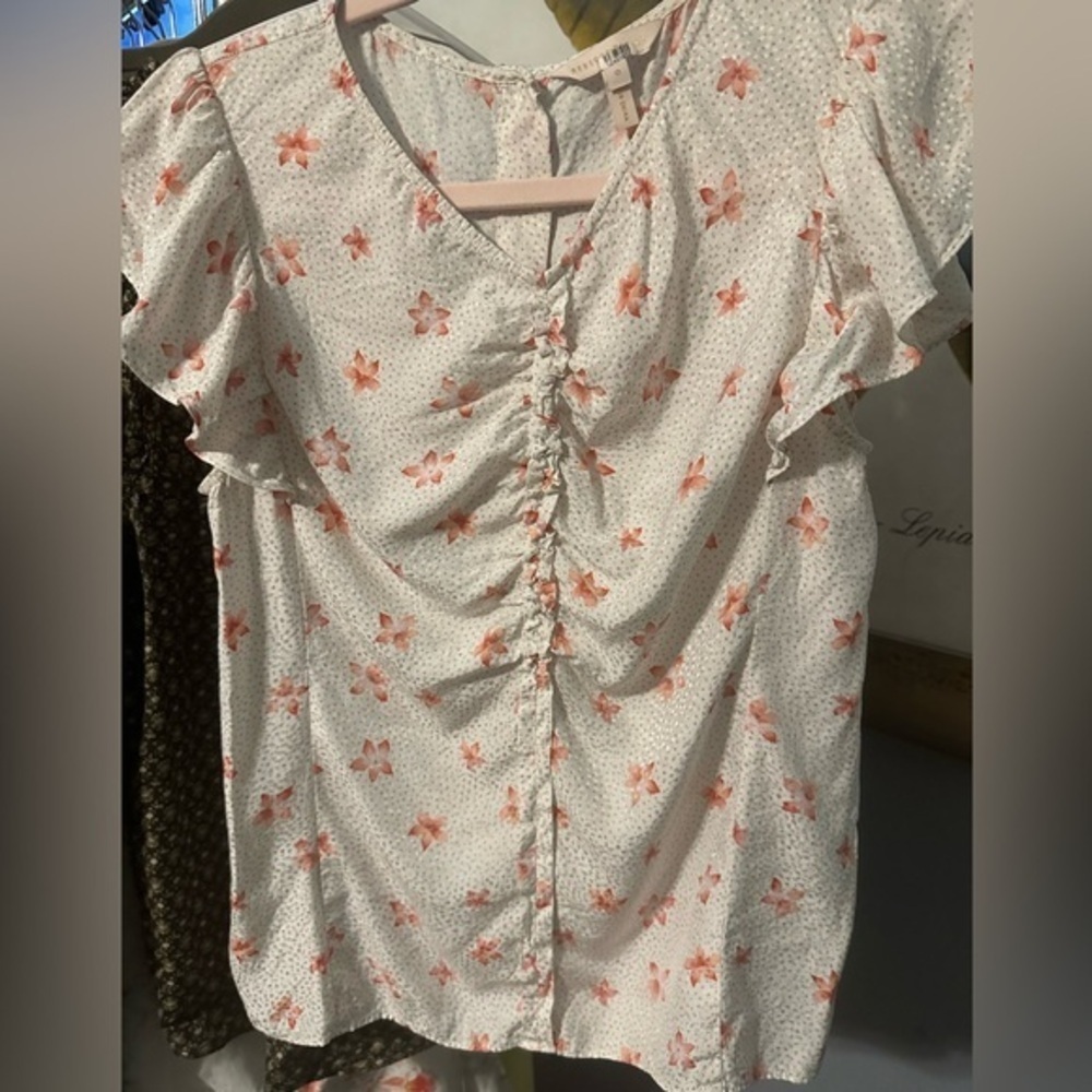 - Rebecca Taylor blouse. Size 0